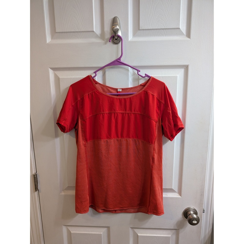 Lululemon Run Fast Track Short Sleeve Top Women - Size 12
